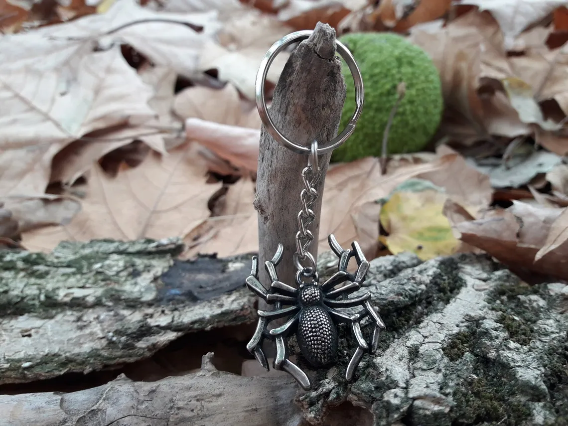 17384 tarantula spider necklace 3