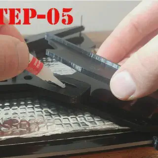 /img/17412-replacing-bed-sticker-tevo-tarantula.webp